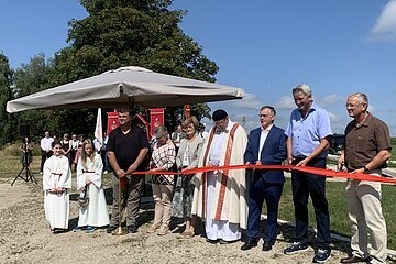 Dorferneuerung Flotzheim Rotes Band