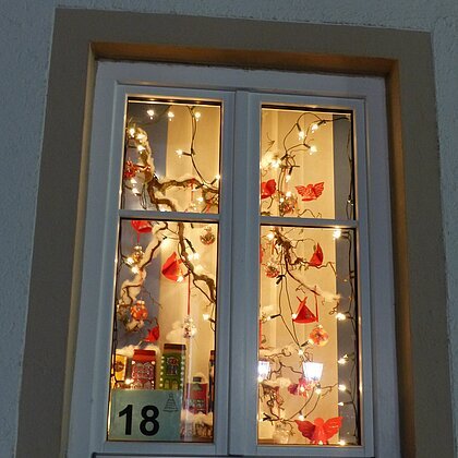 Adventskalenderfenster 18.12.2022 Grund-und Mittelschule Monheim